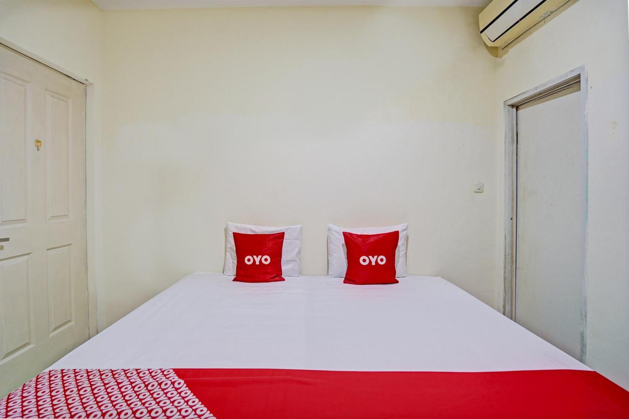 Oyo 93112 Garden Homestay 3 Merlion Сурабая Екстериор снимка
