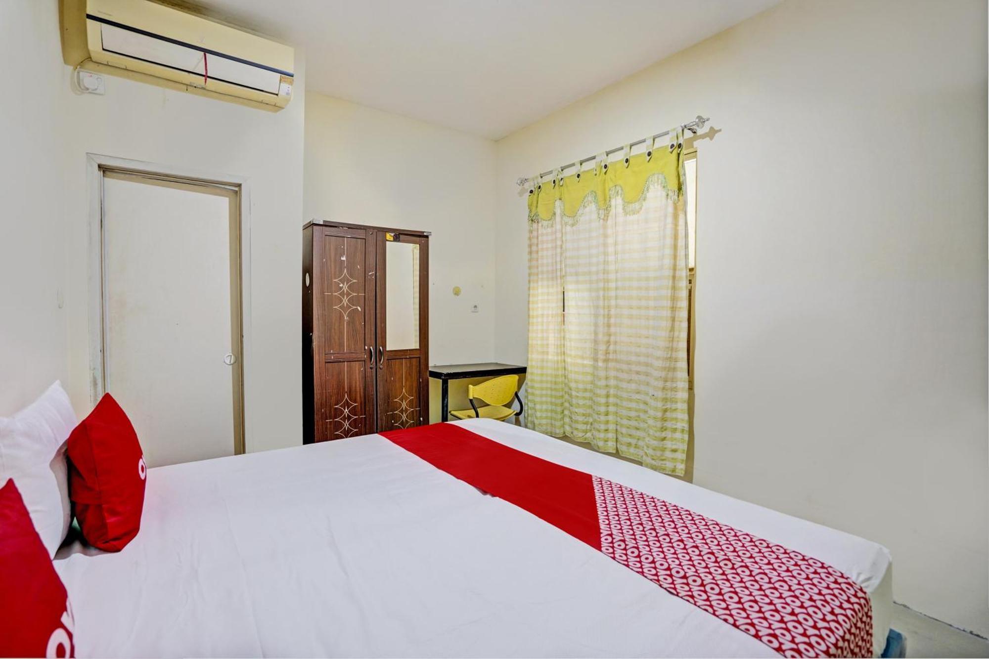Oyo 93112 Garden Homestay 3 Merlion Сурабая Екстериор снимка